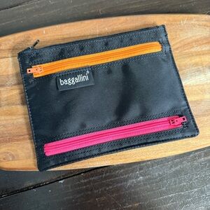 Baggallini Passport and Currency Bag Nylon Zipper Pockets Travel Neon